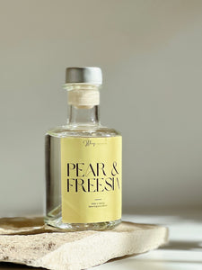 Pear & Freesia | diffusore a bastonici